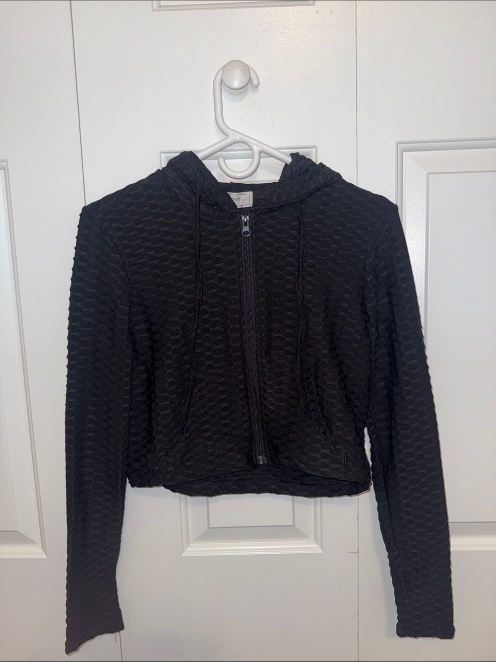 Black Cropped Hooded Zip-Up Sweatshirt